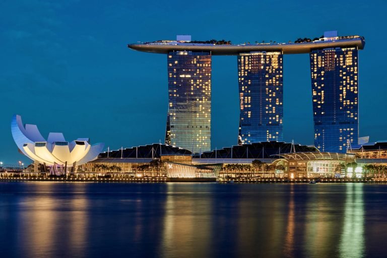 Marina Bay Sands, Singapore at dusk